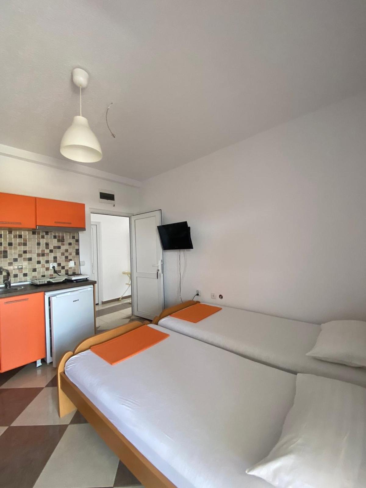 Vila Vavilon Apartment Dojran ภายนอก รูปภาพ